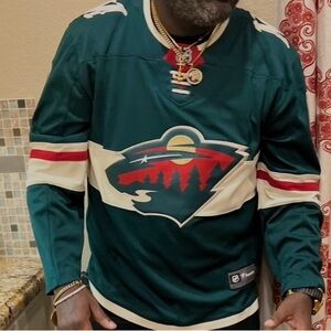 Zach Parise #11 Men's Minnesota Wild NHL Hockey Jersey - Green worn twice